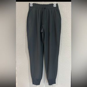 Abercrombie & Fitch traveler joggers, Black/S